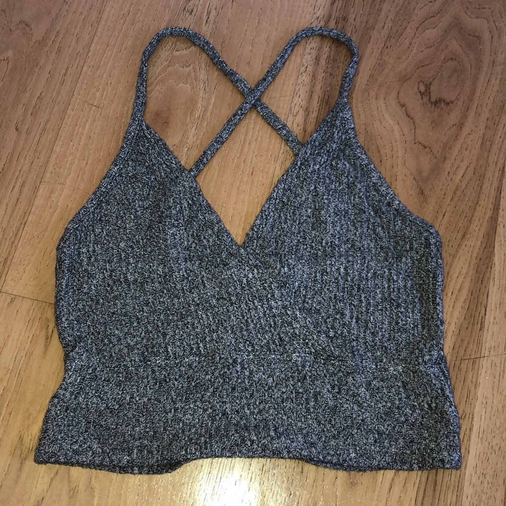 Grey strappy crop top